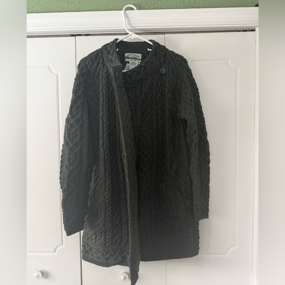 Aran Crafts Green Merino Wool 2 Button Cardigan - Picture 2 of 5